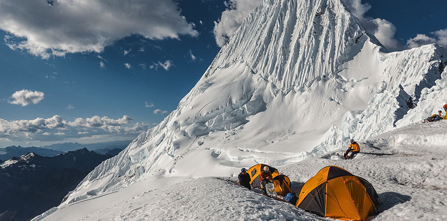 Alpamayo scalata con guida alpina